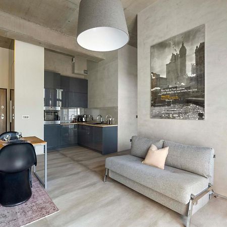Brooklyn Loft Apartment - Old Town, Free Parking فروتسواف المظهر الخارجي الصورة